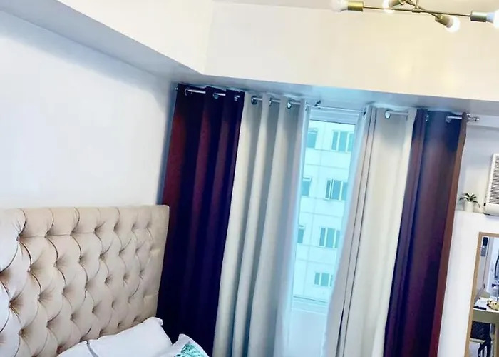 Frabeca Staycation At Mplace Qc Aparthotel Manila