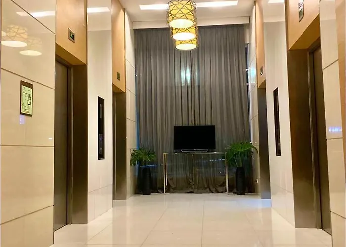 Aparthotel Frabeca Staycation At Mplace Qc