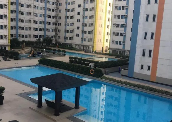 Frabeca Staycation At Mplace Qc Aparthotel Manila